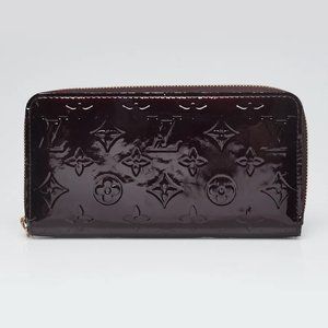 LOUIS VUITTON Amarante Monogram Vernis Zippy Wallet